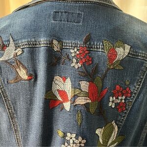 Earl Jeans Denim Jacket Women's Floral Embroidery Back Long Sleeves Size XL